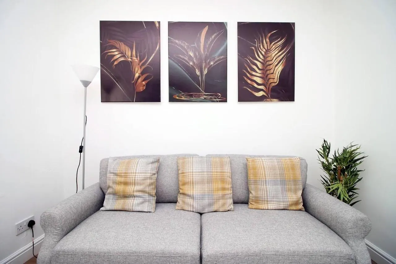 Stylish Group Stay - 4Beds Flat At Swansea Centre